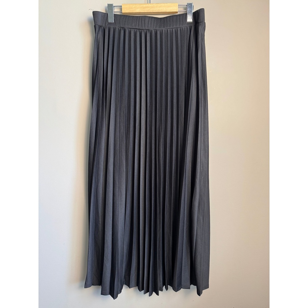 Haver & Blair Pleated Maxi Skirt L Dark Gray Minimalist Office Chic Goth‎ Modest